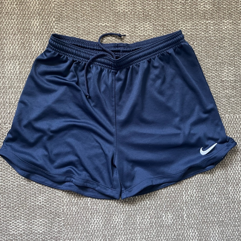 Vintage high waisted Nike shorts